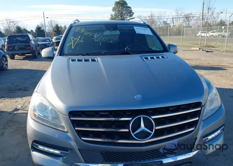 2013 Mercedes-Benz Ml 350 4Matic z USA, uszkodzony, nr VIN 4JGDA5HB7DA100223